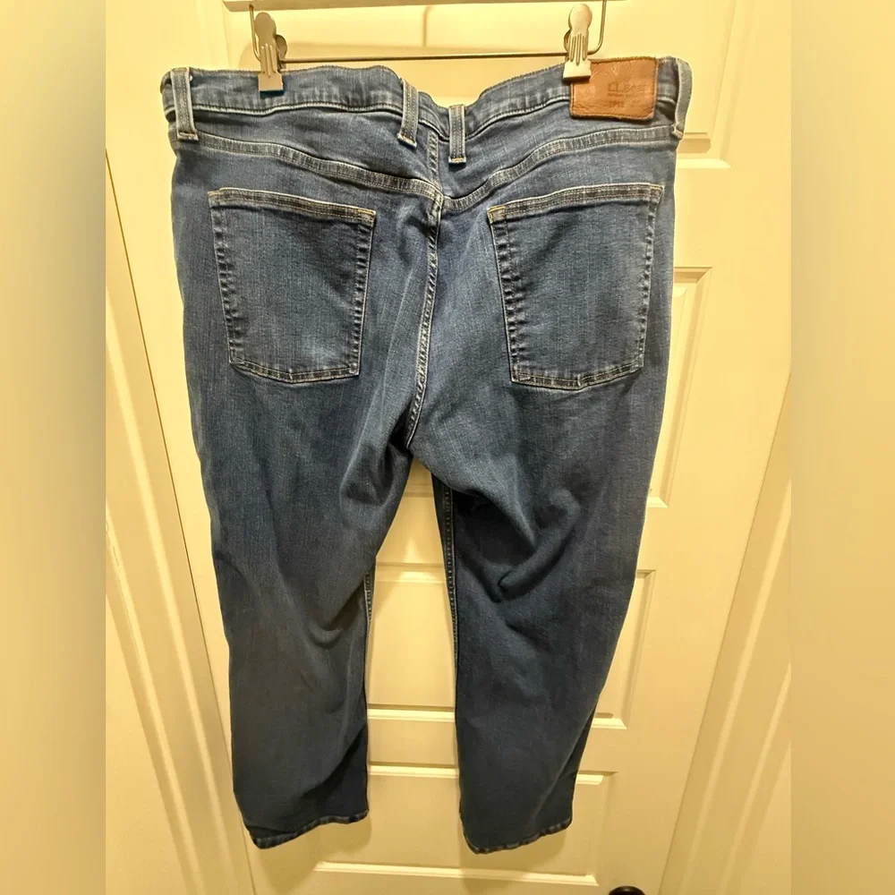 LL Bean. Men's BeanFlex® Jeans, Standard Athletic Fit, Straight Leg. 40x28.